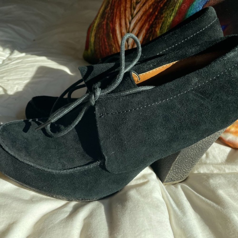 Nine West “Snowdrift” Vintage America Collection Sueded Leather Women's Booties